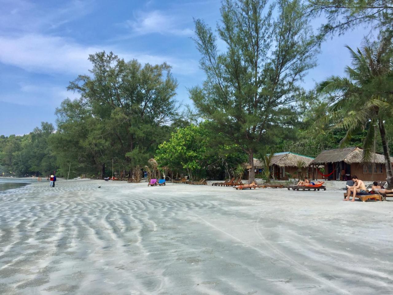 Hotel Ailay Koh Phayam Esterno foto